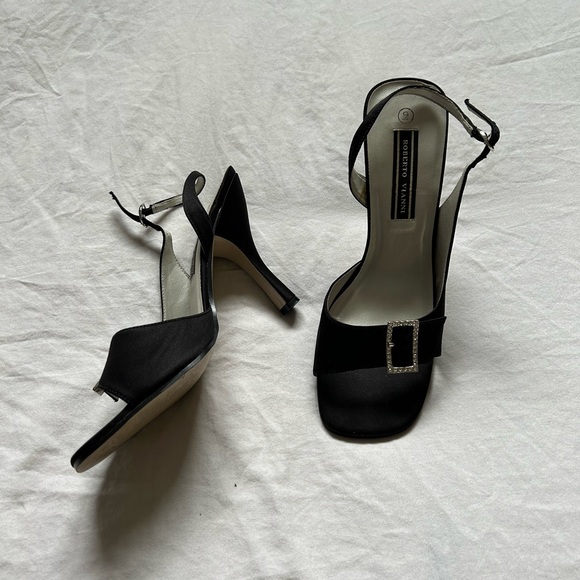 Glitzy kitten heels - Picture 9 of 9